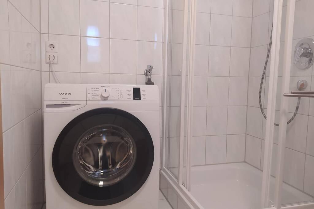 Ttp Apartment 6 Friedrichshafen Buitenkant foto