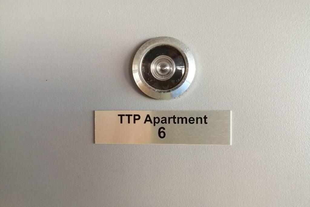 Ttp Apartment 6 Friedrichshafen Buitenkant foto